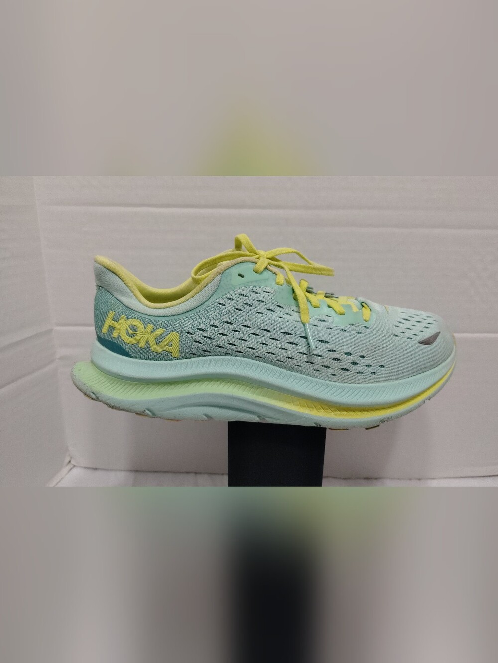 Hoka One One Kawana, Women # 10.5 Running Shoes